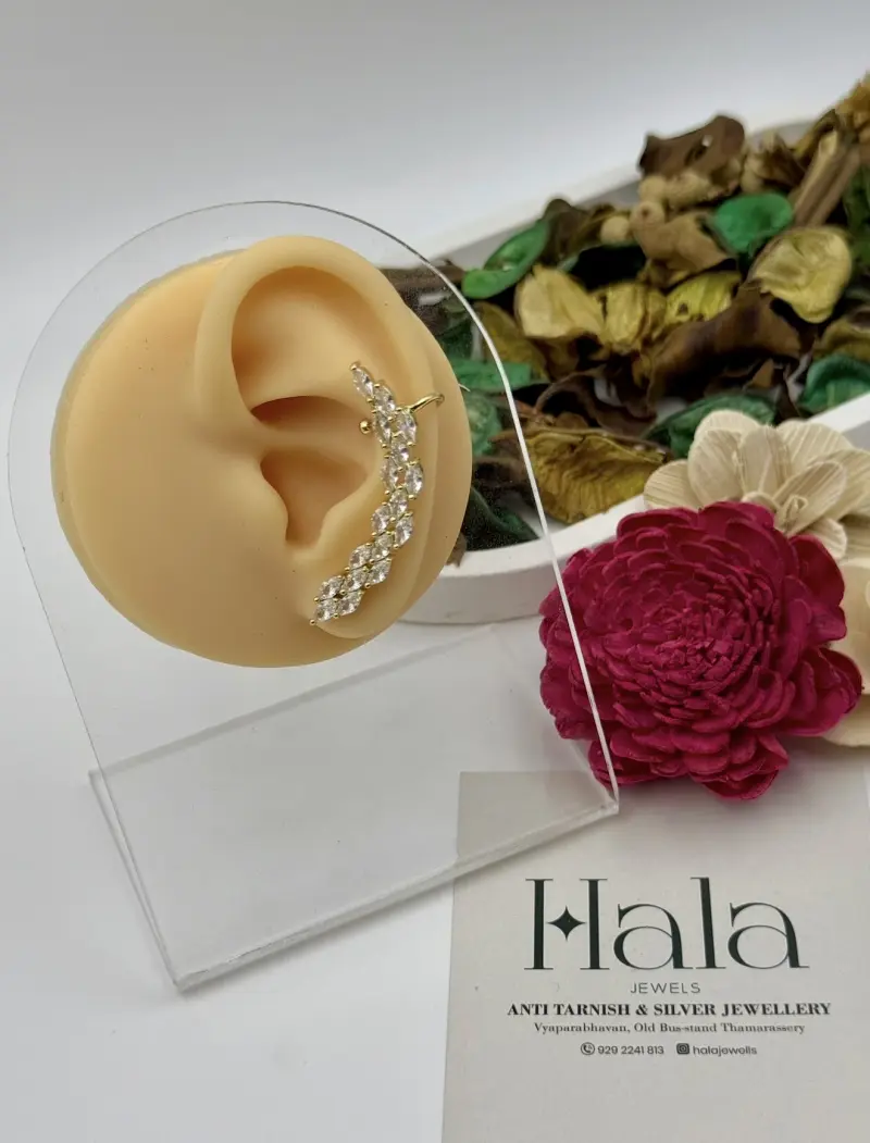 Shiya Cuff