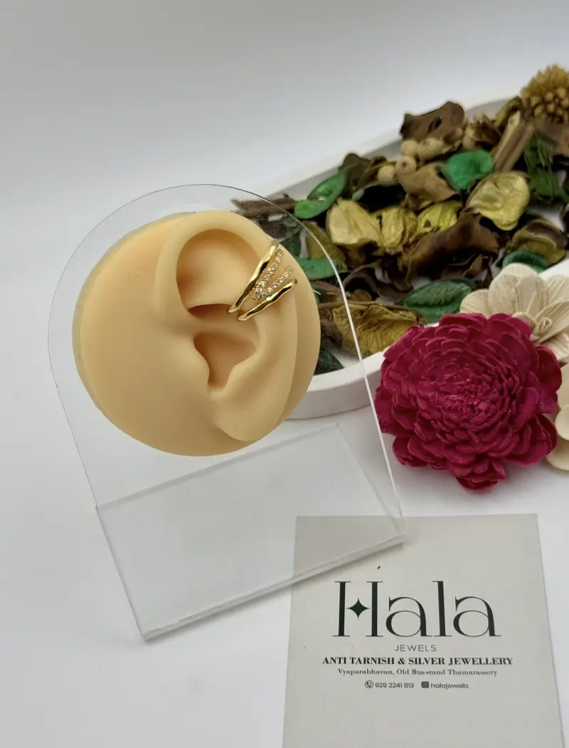 Piya Cuff